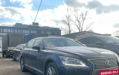 Lexus LS IV, 2013 год, 3 100 000 рублей, 2 фотография