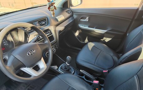 KIA Rio III рестайлинг, 2013 год, 880 000 рублей, 11 фотография