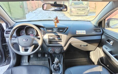 KIA Rio III рестайлинг, 2013 год, 880 000 рублей, 14 фотография