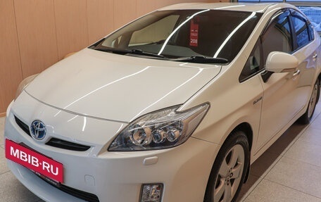 Toyota Prius, 2009 год, 1 308 000 рублей, 3 фотография