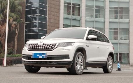 Skoda Kodiaq I, 2020 год, 1 800 200 рублей, 1 фотография