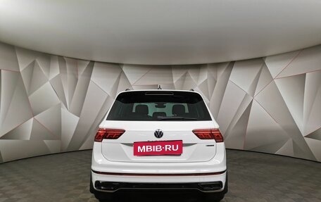 Volkswagen Tiguan II, 2021 год, 4 497 700 рублей, 8 фотография