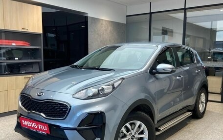 KIA Sportage IV рестайлинг, 2019 год, 2 430 000 рублей, 1 фотография