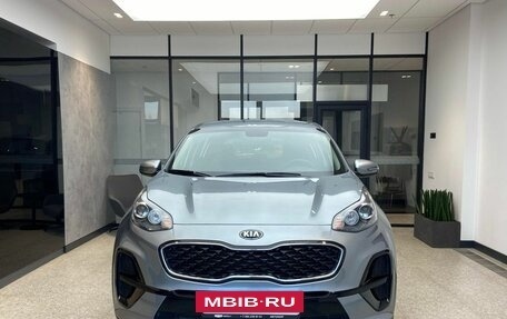 KIA Sportage IV рестайлинг, 2019 год, 2 430 000 рублей, 3 фотография