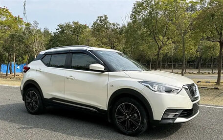 Nissan Kicks I, 2021 год, 1 460 000 рублей, 3 фотография