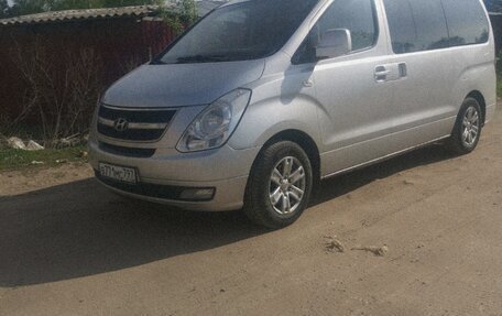 Hyundai Grand Starex Grand Starex I рестайлинг 2, 2009 год, 800 000 рублей, 4 фотография