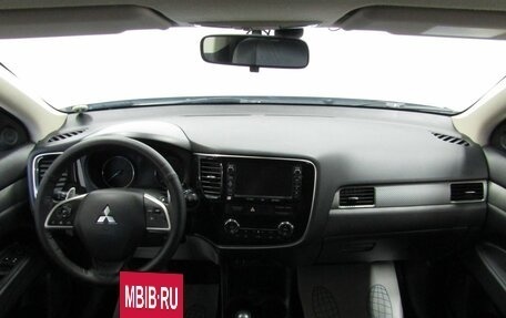 Mitsubishi Outlander III рестайлинг 3, 2012 год, 1 395 000 рублей, 14 фотография