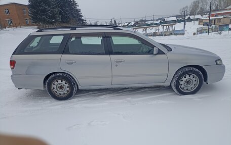 Nissan Avenir II, 2001 год, 360 000 рублей, 1 фотография