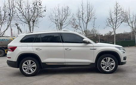 Skoda Kodiaq I, 2021 год, 2 380 000 рублей, 4 фотография