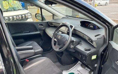 Honda Freed I, 2014 год, 710 000 рублей, 15 фотография
