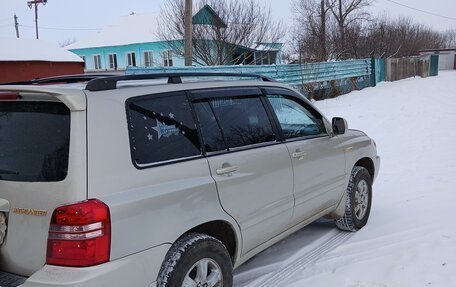 Toyota Highlander III, 2002 год, 950 000 рублей, 1 фотография