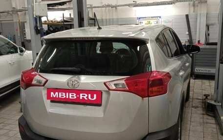 Toyota RAV4, 2013 год, 1 550 000 рублей, 4 фотография