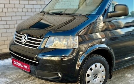 Volkswagen Caravelle T5, 2007 год, 1 282 000 рублей, 2 фотография