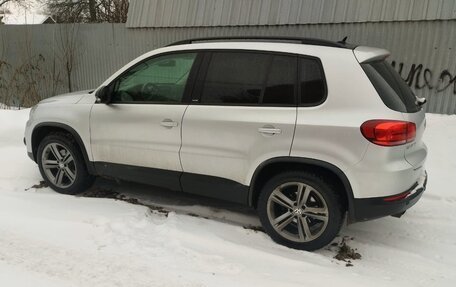 Volkswagen Tiguan I, 2016 год, 1 830 000 рублей, 3 фотография