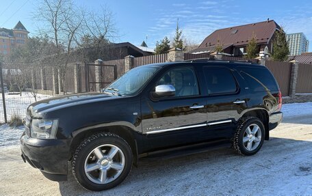 Chevrolet Tahoe III, 2012 год, 2 950 000 рублей, 1 фотография