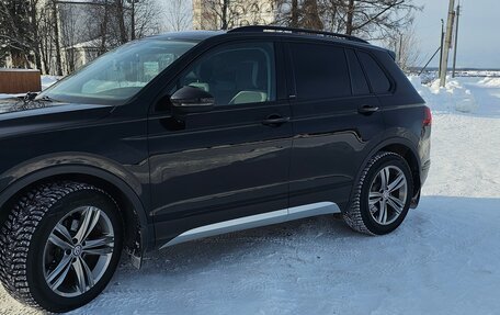 Volkswagen Tiguan II, 2019 год, 2 750 000 рублей, 5 фотография