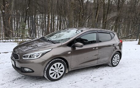 KIA cee'd III, 2013 год, 1 050 000 рублей, 2 фотография