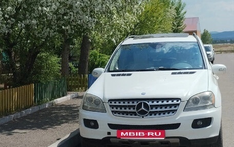 Mercedes-Benz M-Класс, 2005 год, 750 000 рублей, 3 фотография