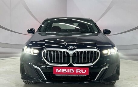 BMW 5 серия, 2024 год, 9 199 000 рублей, 3 фотография