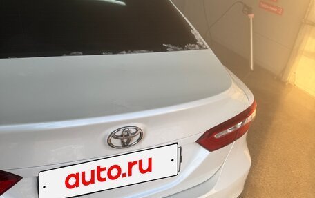 Toyota Camry, 2020 год, 2 900 000 рублей, 6 фотография