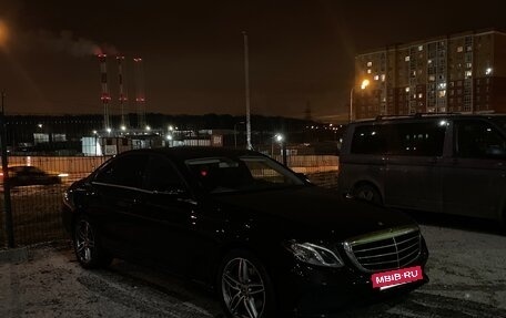 Mercedes-Benz E-Класс, 2017 год, 3 150 000 рублей, 2 фотография