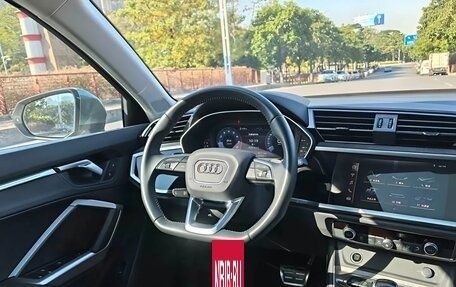 Audi Q3, 2021 год, 3 200 000 рублей, 13 фотография