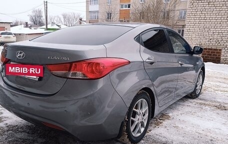 Hyundai Elantra V, 2011 год, 775 000 рублей, 4 фотография