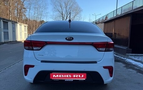 KIA Rio IV, 2018 год, 1 200 000 рублей, 4 фотография