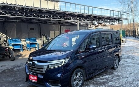 Honda Stepwgn IV, 2018 год, 2 750 000 рублей, 1 фотография