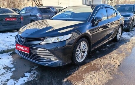 Toyota Camry, 2020 год, 3 550 000 рублей, 1 фотография