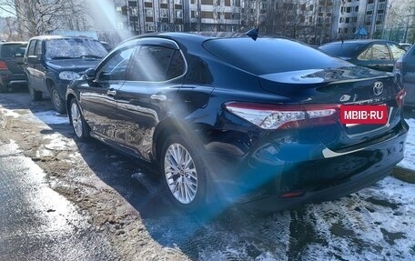 Toyota Camry, 2020 год, 3 550 000 рублей, 4 фотография