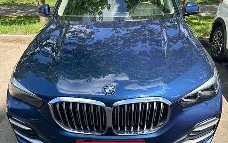 BMW X5, 2019 год, 6 900 000 рублей, 2 фотография