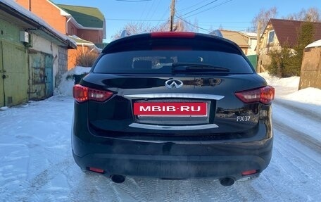 Infiniti FX II, 2012 год, 1 990 000 рублей, 5 фотография