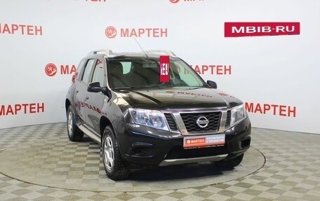 Nissan Terrano III, 2017 год, 1 235 000 рублей, 3 фотография