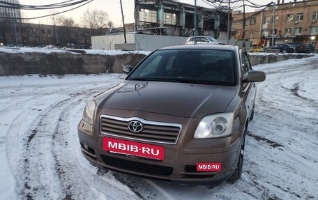 Toyota Avensis III рестайлинг, 2004 год, 960 000 рублей, 6 фотография