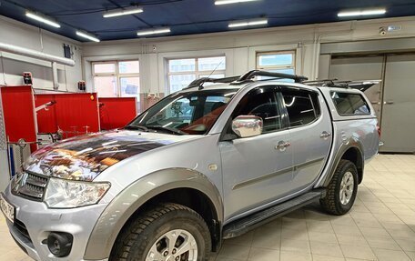 Mitsubishi L200 IV рестайлинг, 2014 год, 2 350 000 рублей, 4 фотография