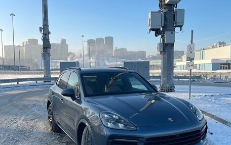 Porsche Cayenne III, 2018 год, 6 750 000 рублей, 2 фотография