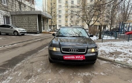 Audi A4, 1997 год, 235 000 рублей, 10 фотография