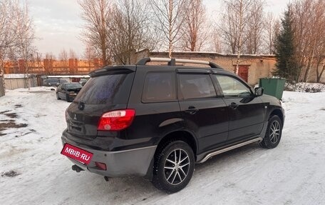 Mitsubishi Outlander III рестайлинг 3, 2006 год, 570 000 рублей, 5 фотография