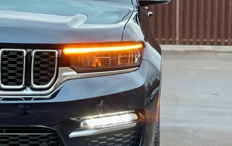 Jeep Grand Cherokee, 2023 год, 7 999 999 рублей, 9 фотография