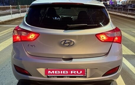 Hyundai i30 II рестайлинг, 2013 год, 870 000 рублей, 4 фотография