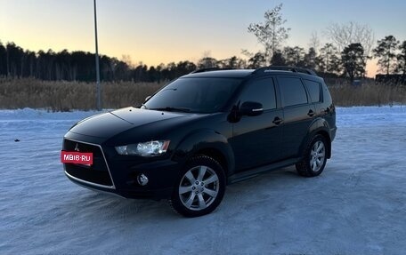 Mitsubishi Outlander III рестайлинг 3, 2012 год, 1 685 000 рублей, 1 фотография