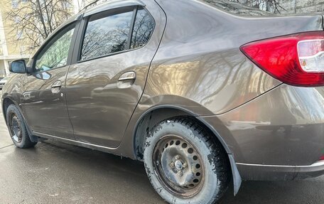 Renault Logan II, 2018 год, 890 000 рублей, 5 фотография