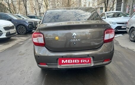 Renault Logan II, 2018 год, 890 000 рублей, 3 фотография