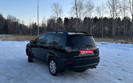 Mitsubishi Outlander III рестайлинг 3, 2012 год, 1 685 000 рублей, 3 фотография