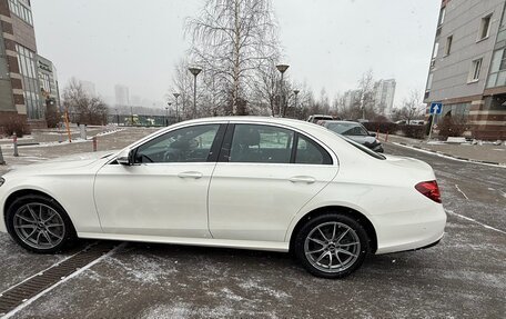 Mercedes-Benz E-Класс, 2019 год, 4 690 000 рублей, 4 фотография