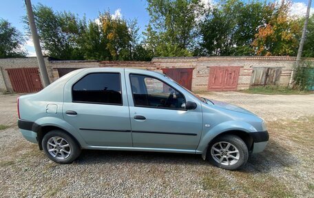 Renault Logan I, 2005 год, 370 000 рублей, 2 фотография