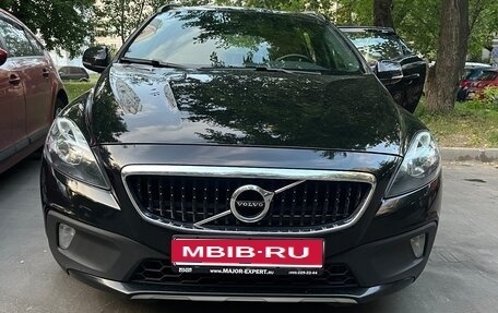 Volvo V40 II рестайлинг, 2017 год, 1 850 000 рублей, 1 фотография