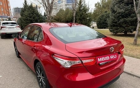 Toyota Camry, 2021 год, 3 850 000 рублей, 9 фотография