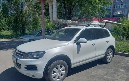 Volkswagen Touareg III, 2014 год, 2 350 000 рублей, 3 фотография